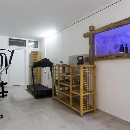 بيت للعطل Jure Kaštela